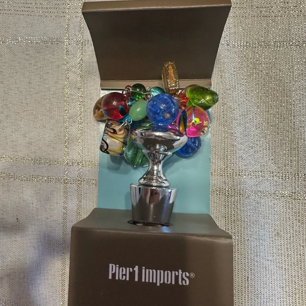 Pier 1 Imports Bottle Stopper